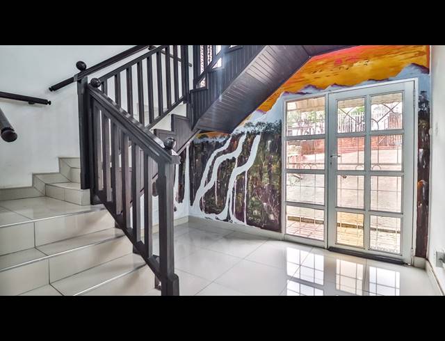 5 BEDROOM HOUSE FOR SALE IN ORIENT HEIGHTS